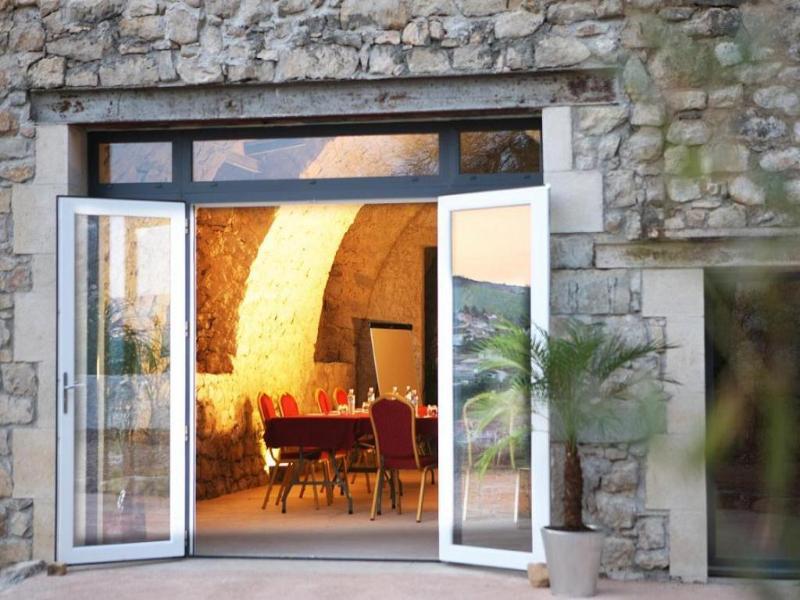 Domaine Saint Esteve Millau Exterior photo